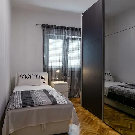 Luxury Litric *
