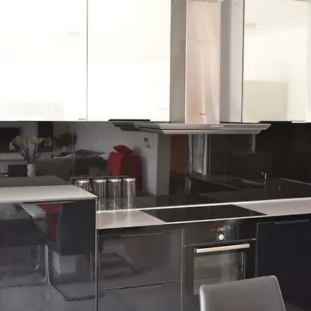 Luxury Litric Apartment *